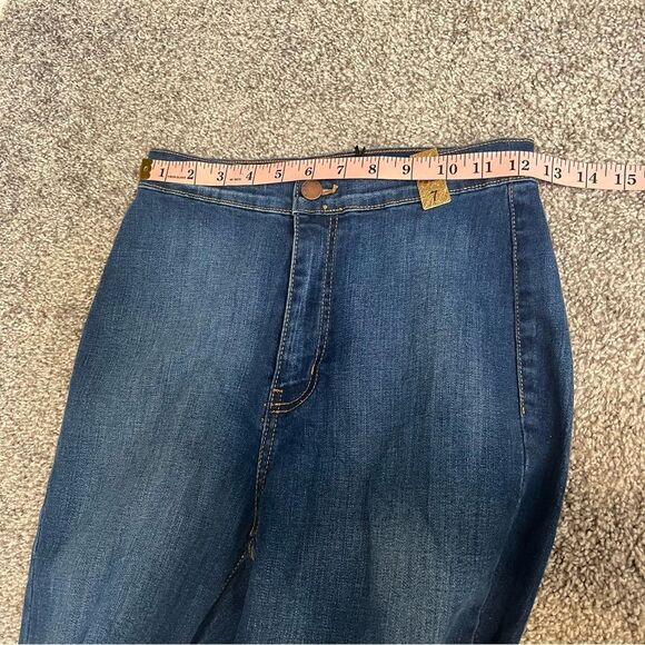 Vibrant M.i.U Bella Flare Jeans - Picture 11 of 13